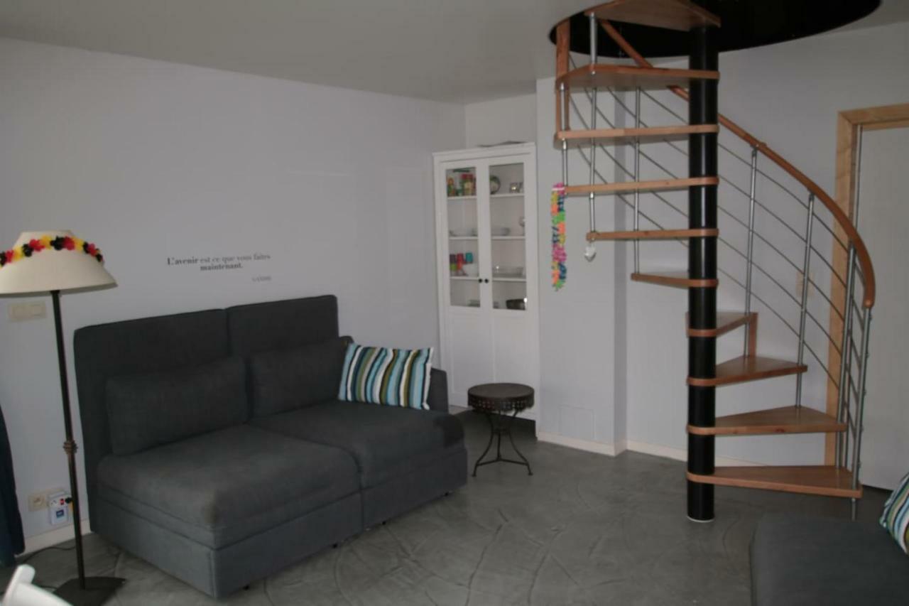 Studio Confortable A La Campagne Et Proche De La Ville Walhain-Saint-Paul エクステリア 写真